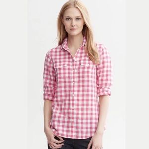 🍓 Banana Republic Soft Wash Shirt in Strawberry Pink